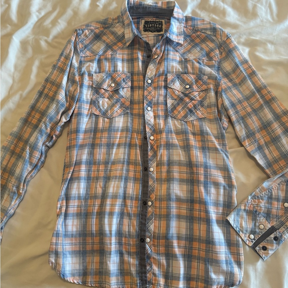 Plaid Casual Button-Down Shirt